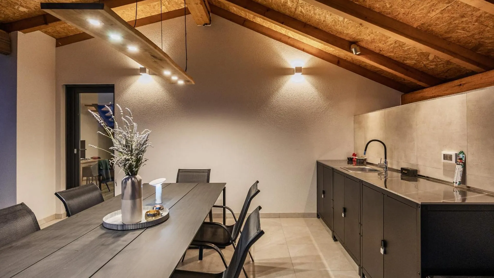 Villa Enja For 8 People Near Pula With Private Pool & Pet Friendly Vintijan