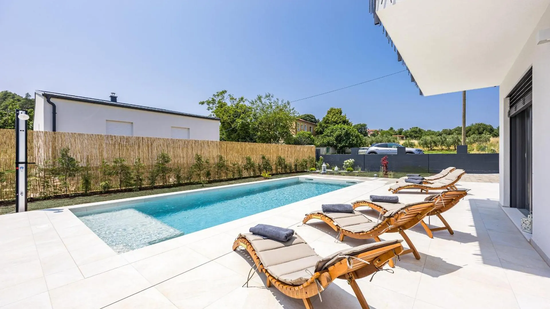 Villa Enja For 8 People Near Pula With Private Pool & Pet Friendly Vintijan 0*,  Croatia